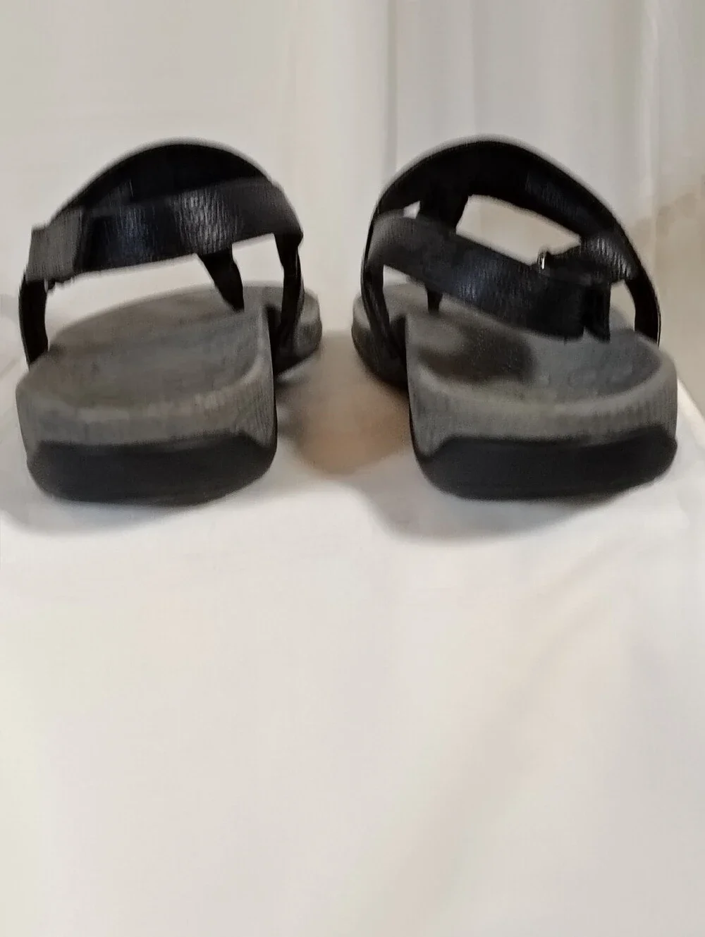 Vionic Sandals - Picture 3 of 5